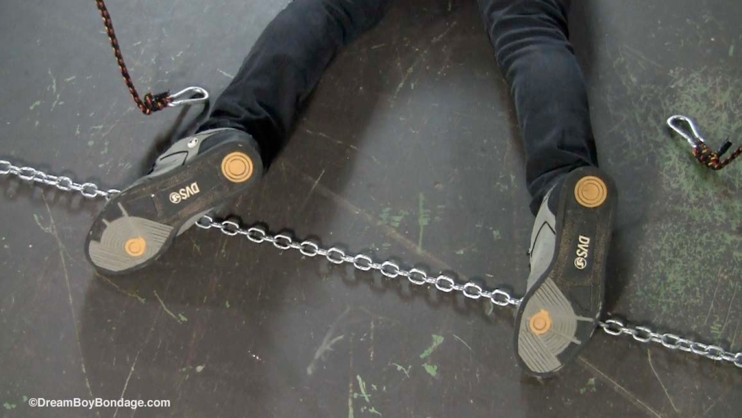 Skinny Jeans - Chapter 1